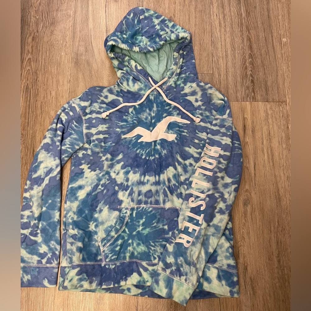 hollister hoodie